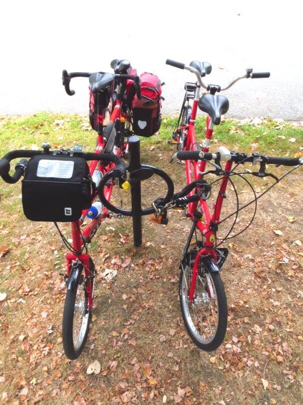 Tandem Twosday next to a Rodriguez Model 2014 with Rohloff hub